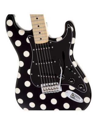 Fender® Buddy Guy Standard Stratocaster® MN Polka Dot